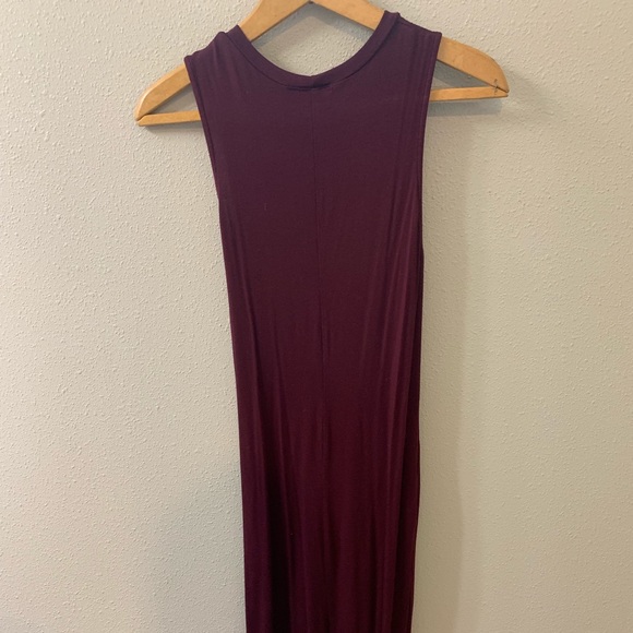 Maroon Strapless Maxi - Picture 3 of 3